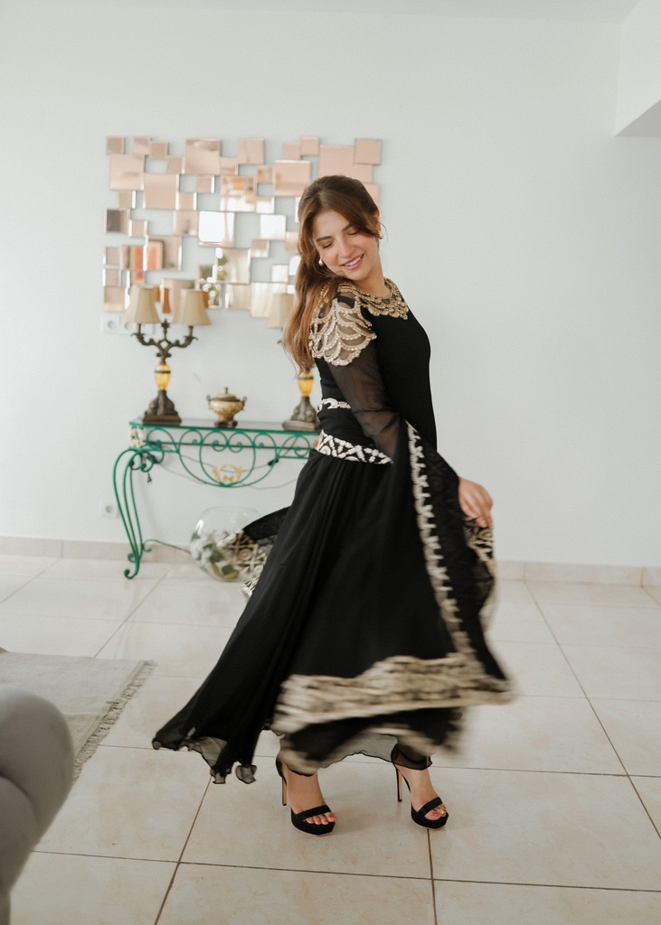 https://cdn.shopify.com/s/files/1/2337/7003/files/cropped_image-172492621451007_3e4faf53-3b5a-45dd-8d6e-6f69a9c951aa.jpg