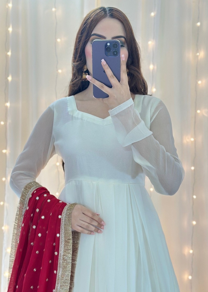 https://cdn.shopify.com/s/files/1/2337/7003/files/cropped_image-173870544358463_46f4dcaf-8587-4e5d-8ba4-8a13729b0321.jpg