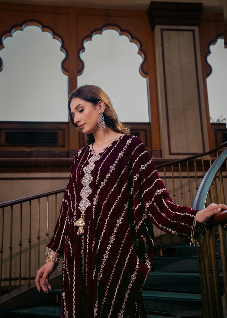 https://cdn.shopify.com/s/files/1/2337/7003/files/cropped_image-174005078179477_267f1c09-c89d-4d98-be20-b5b6cd824707.jpg