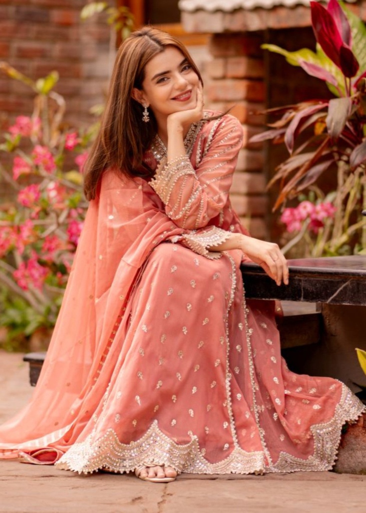 https://cdn.shopify.com/s/files/1/2337/7003/files/fashion-1_25-174775380860146_4f1f3d0b-3c2b-45d3-aa64-dcfd5803e9ef.jpg