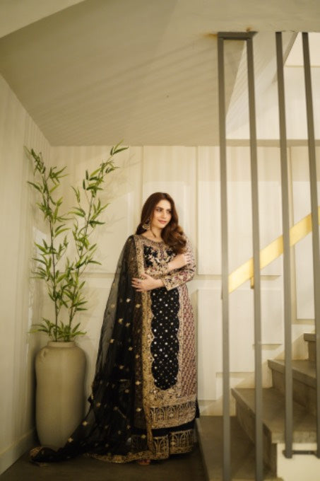 Chiffon Kurta Set in Black