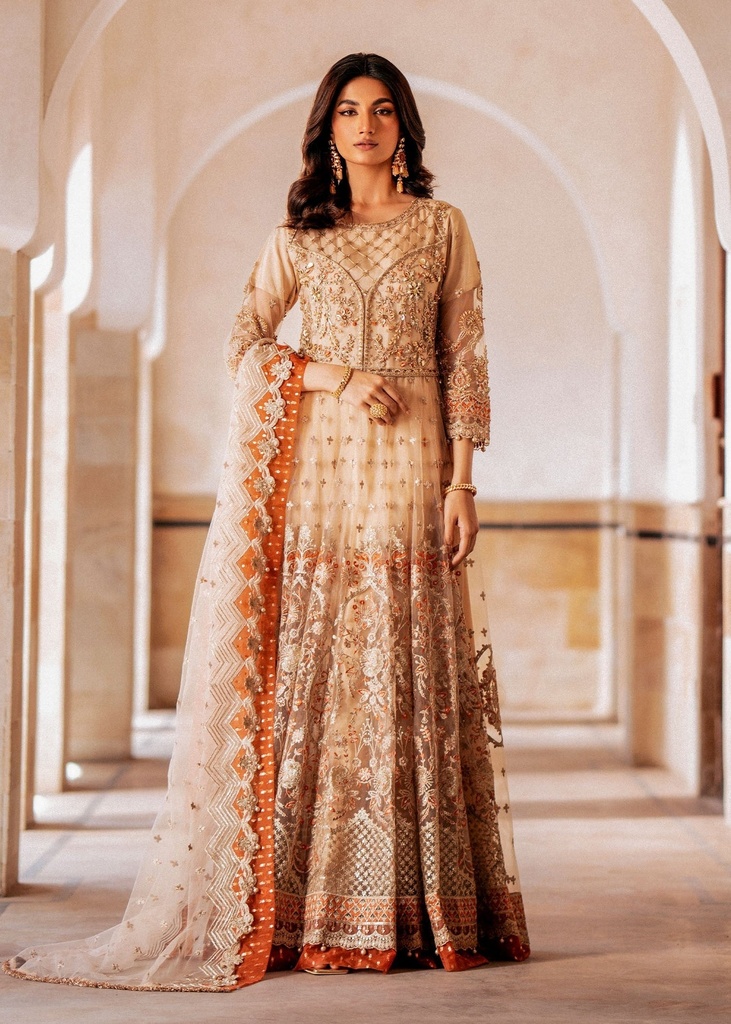 Maxi in Peach pink by Zarqun