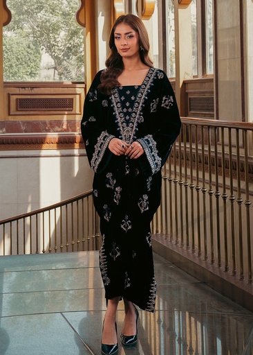 [WIF6498] Kaftan in Black by Kross Kulture
