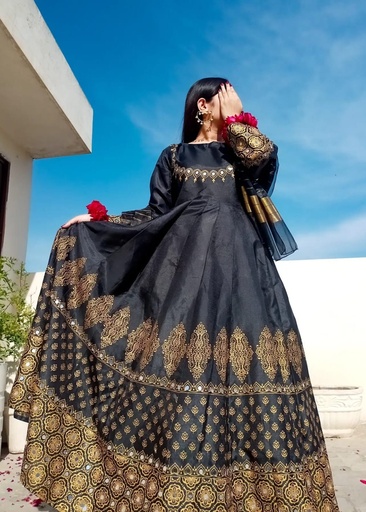 [SOB0569] Anarkali in Black by 1 Virsapret