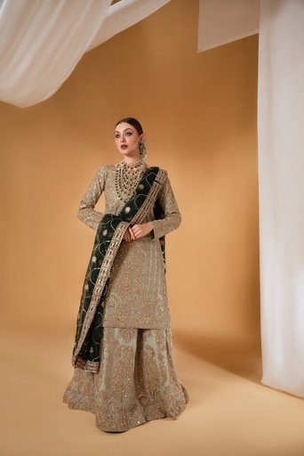 [CDK0940] Lehenga in Green by Haseens Official