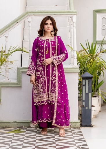 [GOJ5182] Gown in Magenta by Fog