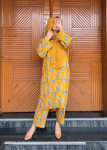 Linen Co Ord Sets in Mustard