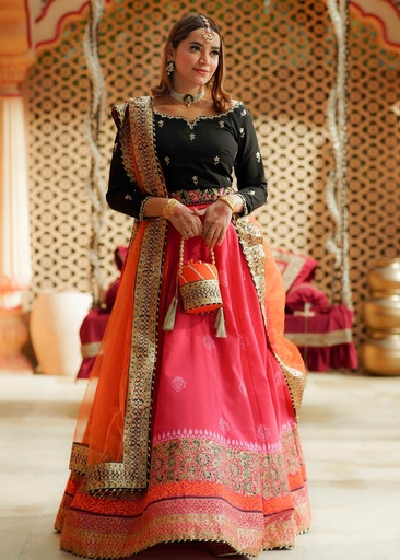 Raw silk Lehenga in Pink