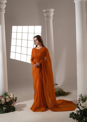 Crinkle chiffon Saree in Mari gold