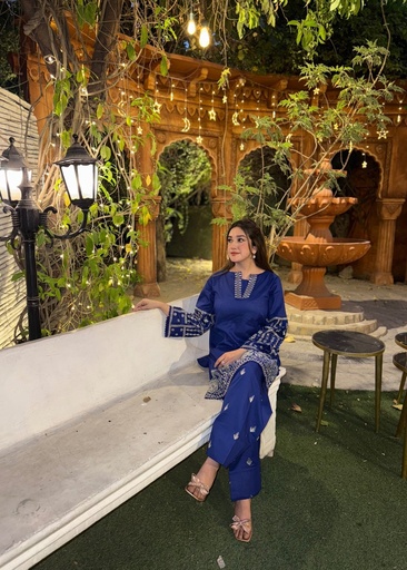 [OOJ7222] Kurta Set in Royal blue by The Turkish Wear