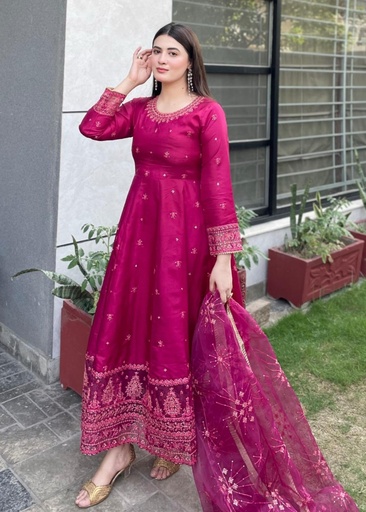 [JTQ4018] Maxi in Magenta by Laal Clothing